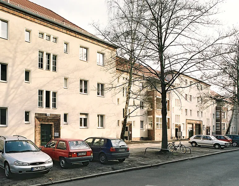 1-Zimmer-Wohnung mit Balkon — photo 1